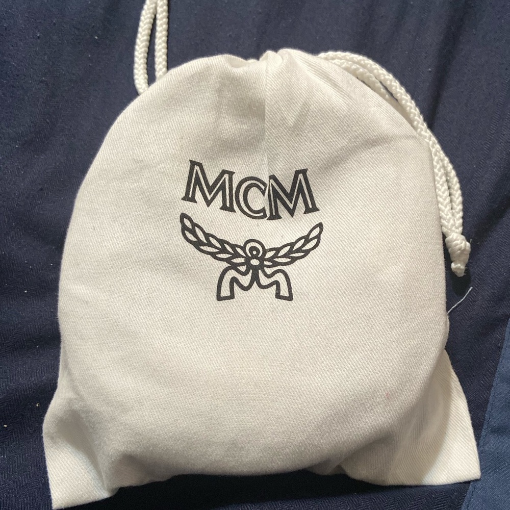 MCM Reversible Belt 1.5” Cut to size